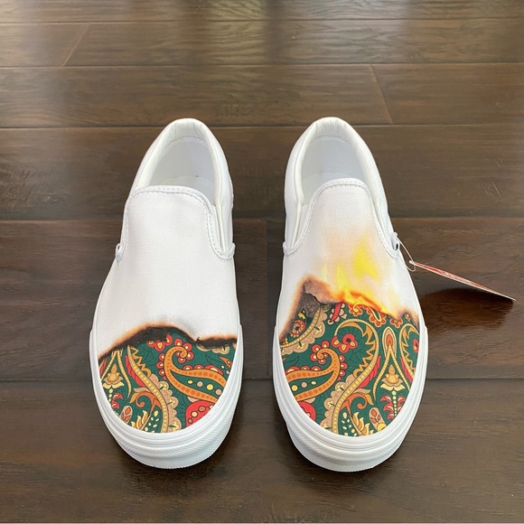 Vans Shoes - New With Box Vans Women's Classic Slip-O The Big Reveal Sneakers Size Various
